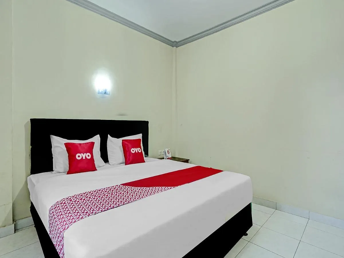 Oyo 90520 Kuta Family Guest House Denpasar  Indonesia